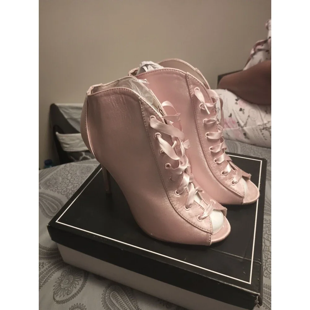 Qupid Satin pink Lace up heels size 10